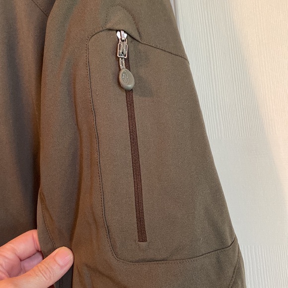 Cloudveil Winter Jacket - Picture 6 of 16